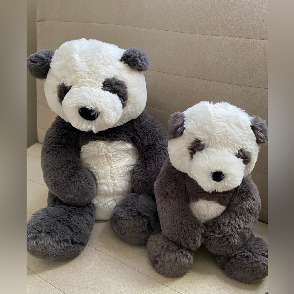 2 Jelly Cat Stuffed Animals Bunch